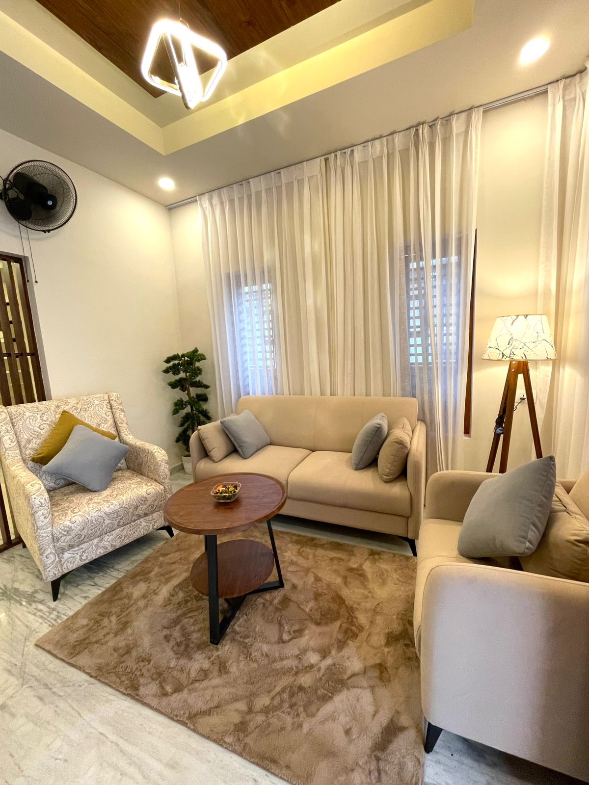 Mr & Mrs Suraq view 3